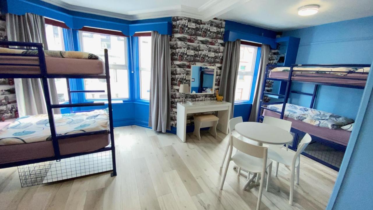 Portrush Holiday Hostel Guesthouse *