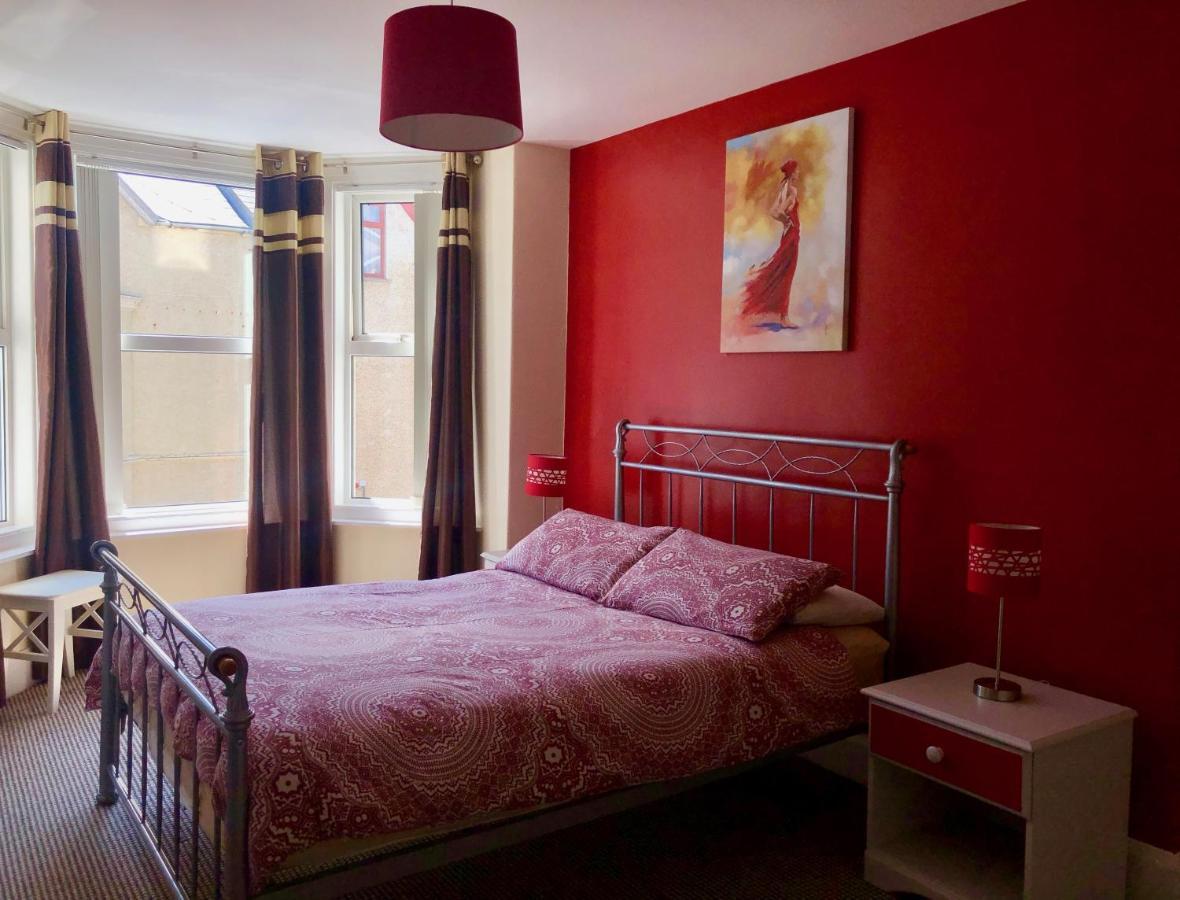 Portrush Holiday Hostel Guesthouse Portrush