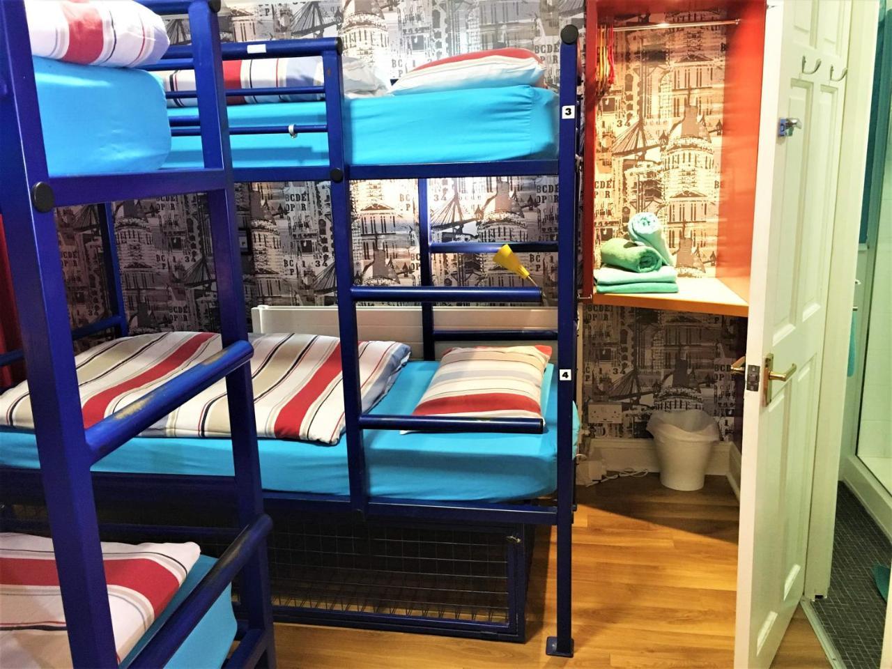Portrush Holiday Hostel Guesthouse Portrush