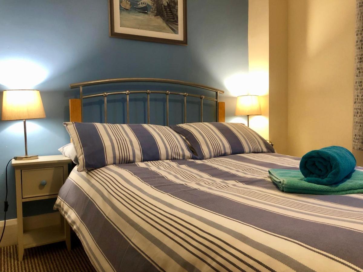 Portrush Holiday Hostel Guesthouse