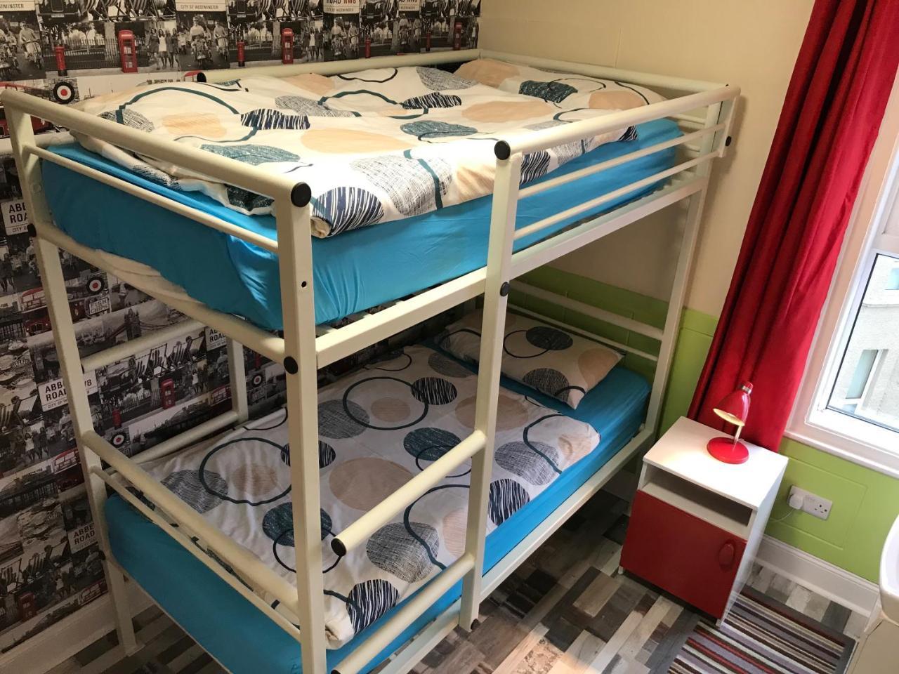 Portrush Holiday Hostel Guesthouse * Portrush